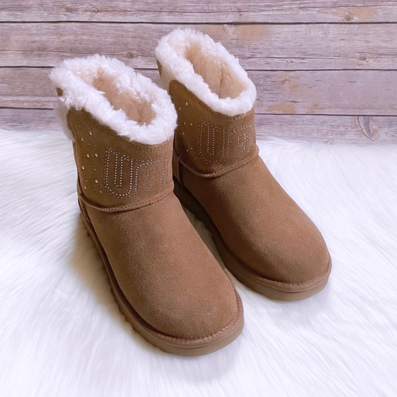 UGG Women’s Classic UGG Gem Mini Chestnut Suede Boots - Picture 2 of 10